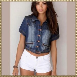 Distressed Blue Denim Jean Jacket | Short Sleeve | Juniors Large